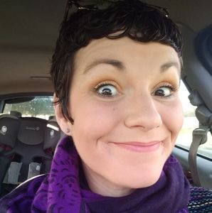 Meet your Posher, Whitney